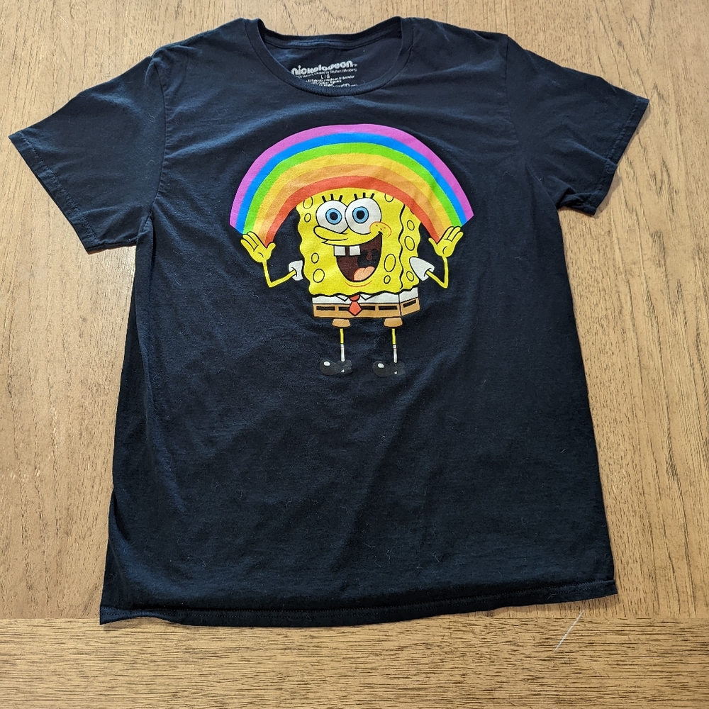 L Unisex Rainbow happy smile SpongeBob SquarePants Nickelodeon tshirt like new